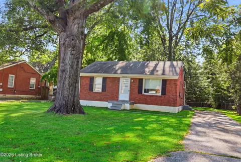 4916 Lagoona Dr, Louisville, KY 40219