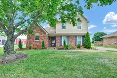 3402 Westwood Farms Dr, Louisville, KY 40220