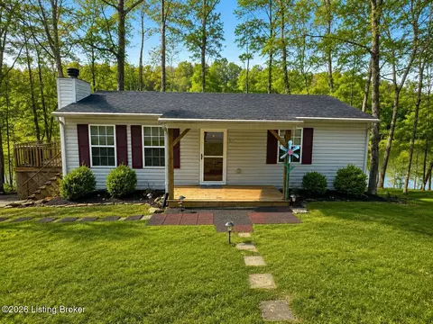 621 Woodhaven Ln, Leitchfield, KY 42754