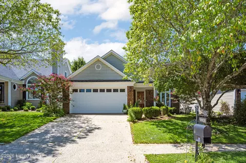 10928 Fairway Pointe Dr, Louisville, KY 40241