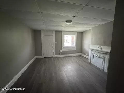 2243 Date St, Louisville, KY 40210
