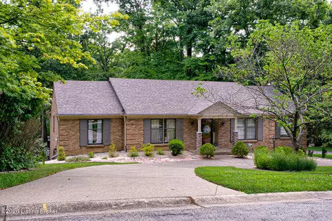 3612 Trail Ridge Rd, Louisville, KY 40241