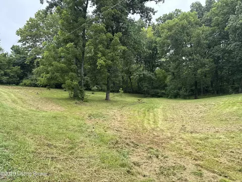 326 Dogwood Cir, Taylorsville, KY 40071