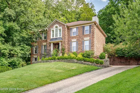 5105 Charbdin Ct, Louisville, KY 40207