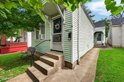 915 Ash St, Louisville, KY 40217
