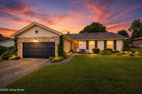 349 Tophill Dr, Shelbyville, KY 40065