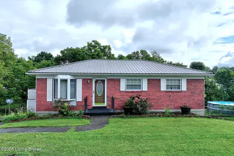 1077 Dotland Cir, Shelbyville, KY 40065