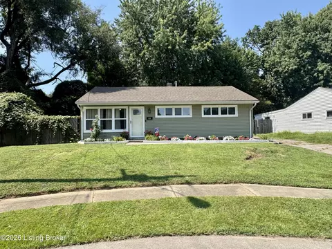 2910 Garey Ln, Louisville, KY 40216