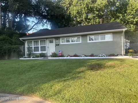 2910 Garey Ln, Louisville, KY 40216