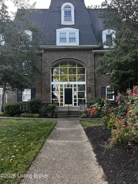 2845 Hikes Ln #206, Louisville, KY 40218