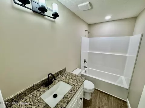 Bath - 1634 Old Perryville Loop, Springfield, KY 40069 photo 2 of 2