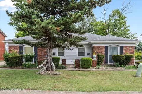 7501 Garrison Rd, Louisville, KY 40214