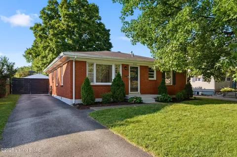 2110 Lancashire Ave, Louisville, KY 40205