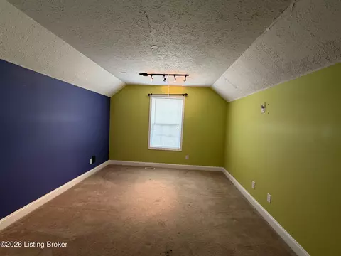 Bedroom - 1695 Hall Simpson Rd, Loretto, KY 40037 photo 9 of 9