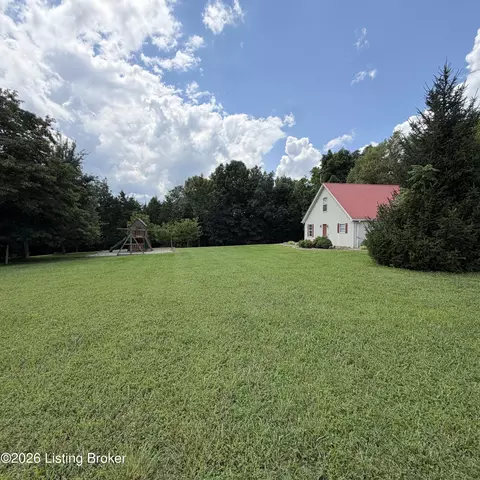 Exterior - 1695 Hall Simpson Rd, Loretto, KY 40037 photo 7 of 12