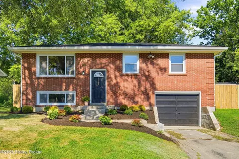 6904 Monty Ln, Louisville, KY 40291