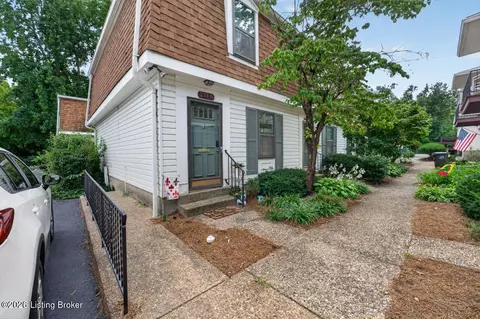 211 Fairfax Ave #6, Louisville, KY 40207