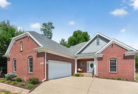 9511 Montalto Dr, Louisville, KY 40299