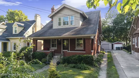 208 Oxford Pl, Louisville, KY 40207