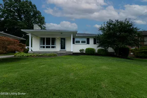 9009 Annlou Dr, Louisville, KY 40272
