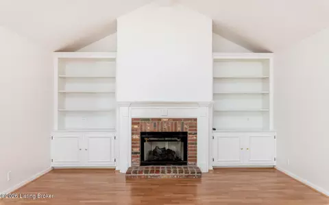 3155 Bushmill Park, Louisville, KY 40241