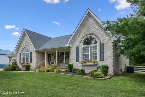 998 Normandy Station Rd, Taylorsville, KY 40071