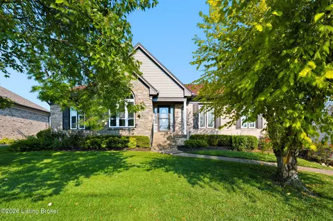 8200 Bohannon Station Rd, Louisville, KY 40291