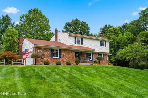 4205 Evergreen Rd, Crestwood, KY 40014