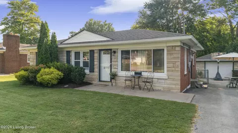 5112 Feys Ct, Louisville, KY 40216