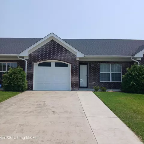 6705 Eagle Wood Dr, Louisville, KY 40272