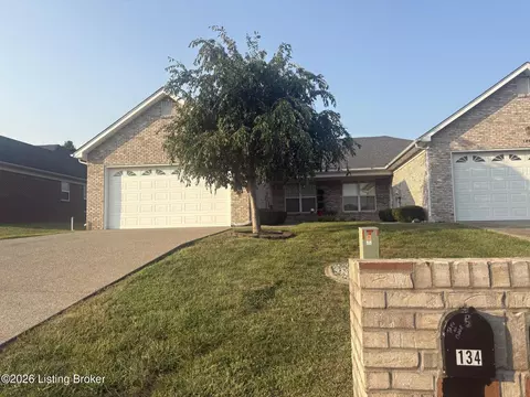 134 Shawnee Ct, Shepherdsville, KY 40165