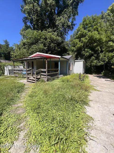 4812 Overbrook Dr, Louisville, KY 40216