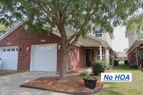 1454 Blackiston View Dr, Clarksville, IN 47129