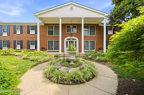 2454 Glenmary Ave #13, Louisville, KY 40204