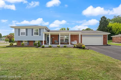 9224 Aylesbury Dr, Louisville, KY 40242