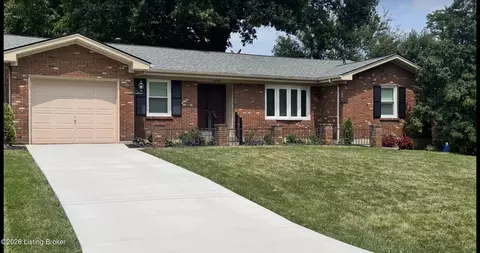 12009 Brookmoor Dr, Louisville, KY 40243