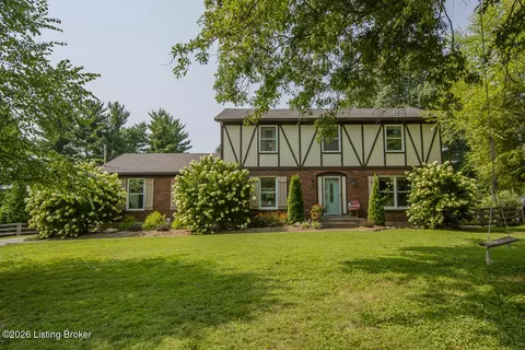 8508 Maple Ave, Pewee Valley, KY 40056