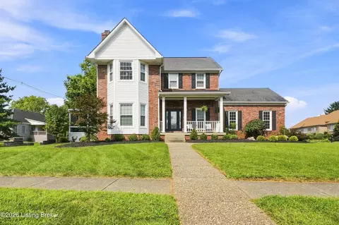 8606 Glenhope Dr, Louisville, KY 40291