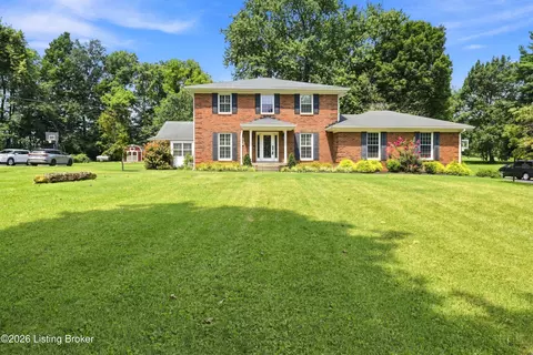 14213 Aiken Rd, Louisville, KY 40245