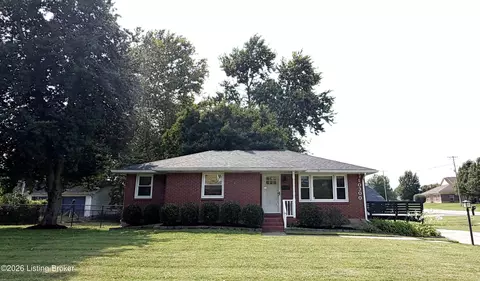 10300 Grafton Hall Rd, Louisville, KY 40272
