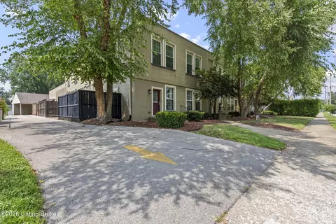 925 E 7th St #104, Jeffersonville, IN 47130