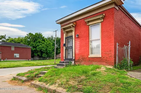 526 Dr W J Hodge St, Louisville, KY 40203
