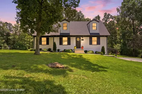 441 Oakridge Dr, Mount Washington, KY 40047