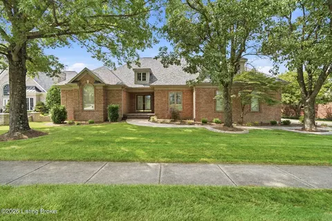 14700 Forest Oaks Dr, Louisville, KY 40245