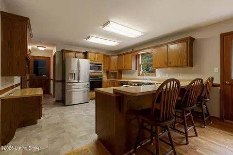 Kitchen - 3716 Valley Creek Dr, Pendleton, KY 40055 photo 3 of 3