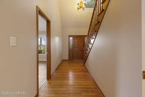 Entry Way - 3716 Valley Creek Dr, Pendleton, KY 40055 photo 3 of 7