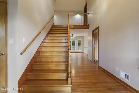 Entry Way - 3716 Valley Creek Dr, Pendleton, KY 40055 photo 1 of 7