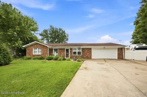 1002 Andle Ct, Louisville, KY 40214