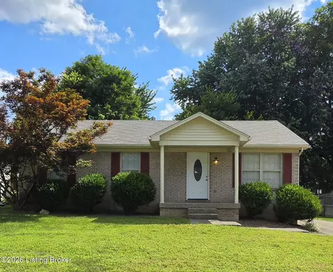 4606 Braves Ln, Louisville, KY 40272