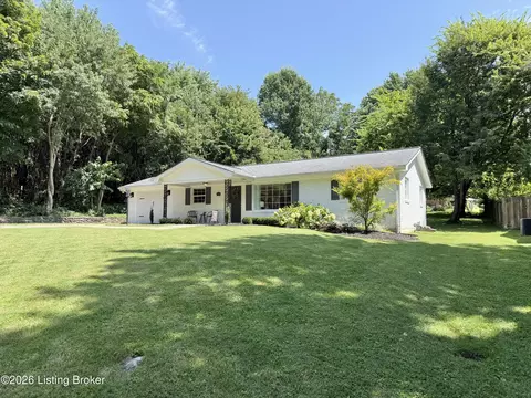 268 Doctors Dr, Shelbyville, KY 40065